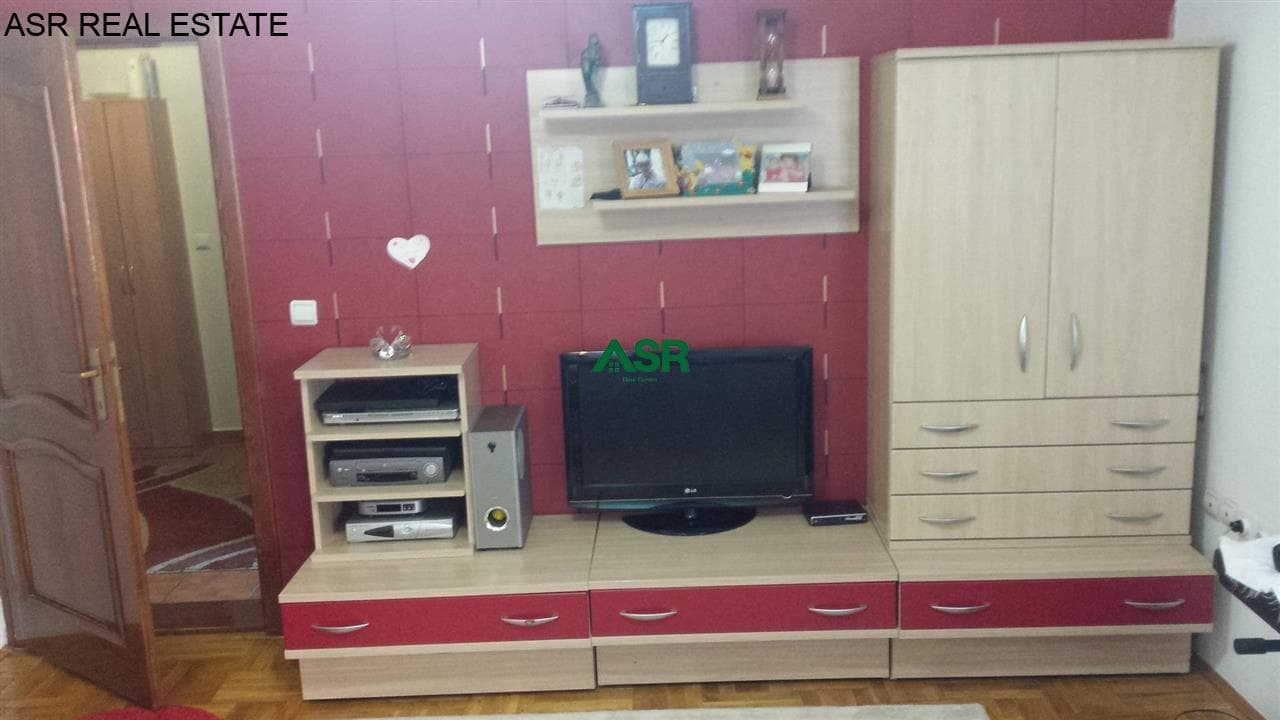 Lëshohet banesa me qira në lagjen qender, afer Hotel Sirius