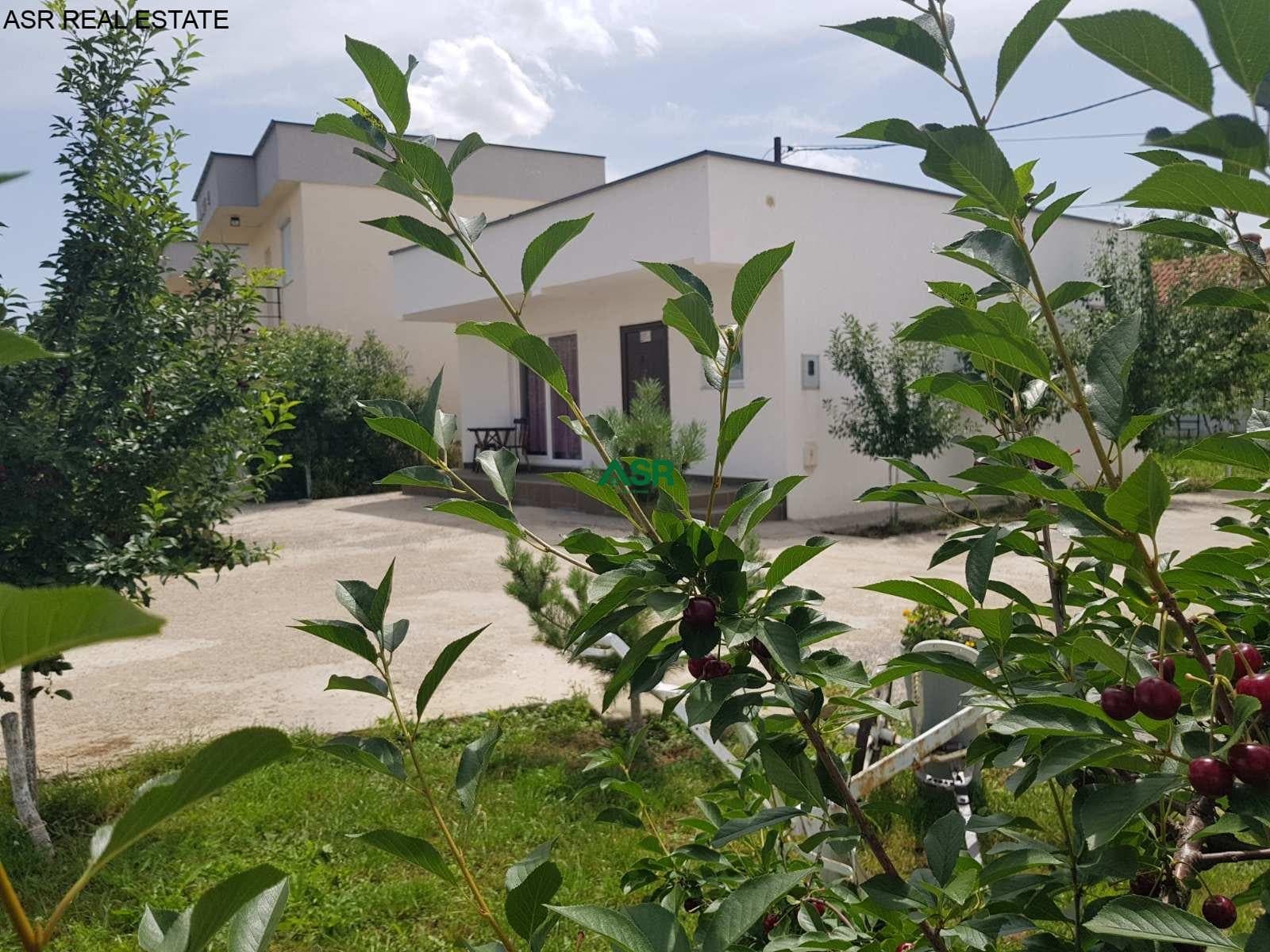 Lëshohet shtepia me qira në Fushe Kosove