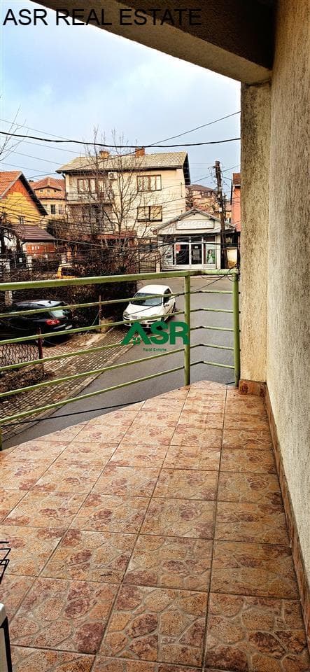 Lëshohet banesa me qira per afarizem ne lagjen Bregu i Diellit 4