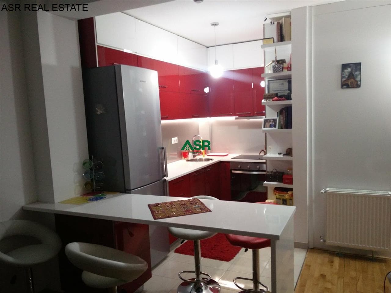 Ofrohet banesa me qira në lagjen Arberia, 3
