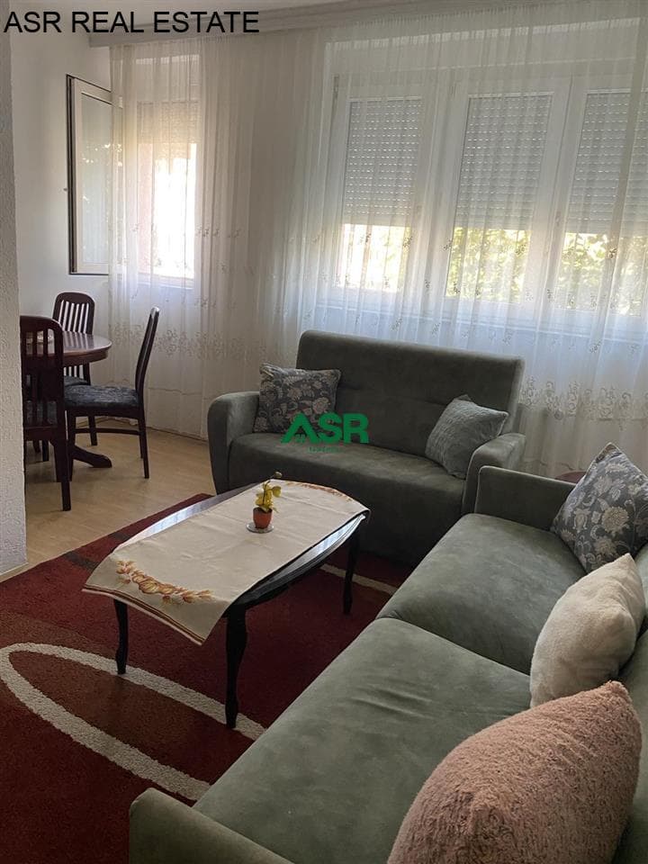 Ofrohet banesa me qira në lagjen Ulpiana 3