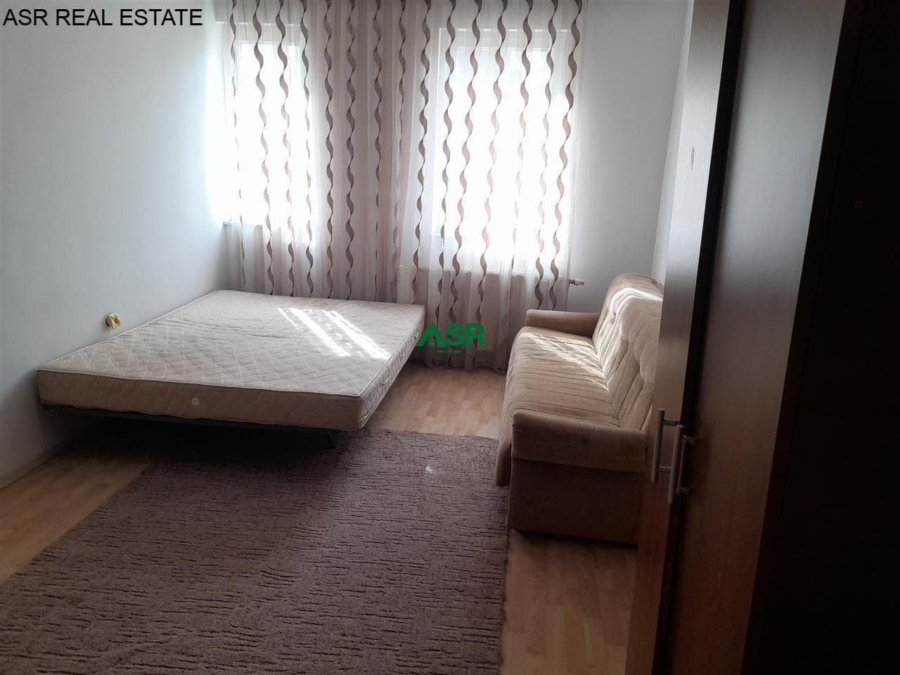 Lëshohet banesa me qira në lagjen rruga B 3