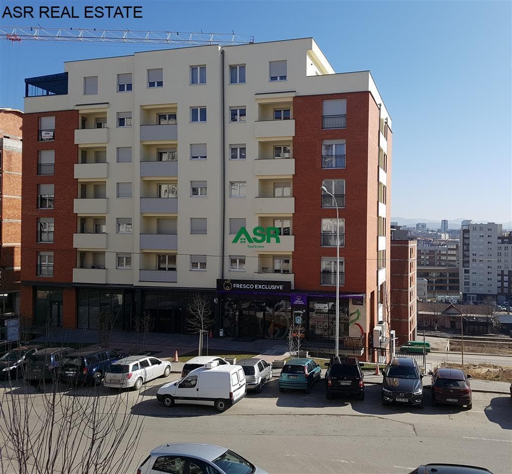Banesë 95m2 me qira në Arberi 3