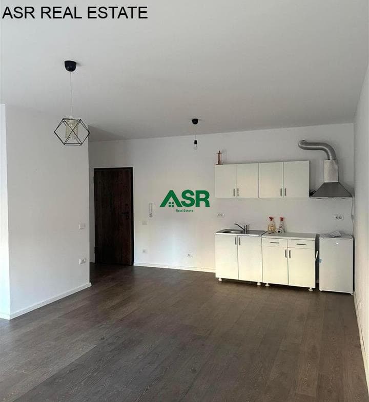 #ID:3574 Banesë 80m2 m2 ne #shitje në rr.C 3