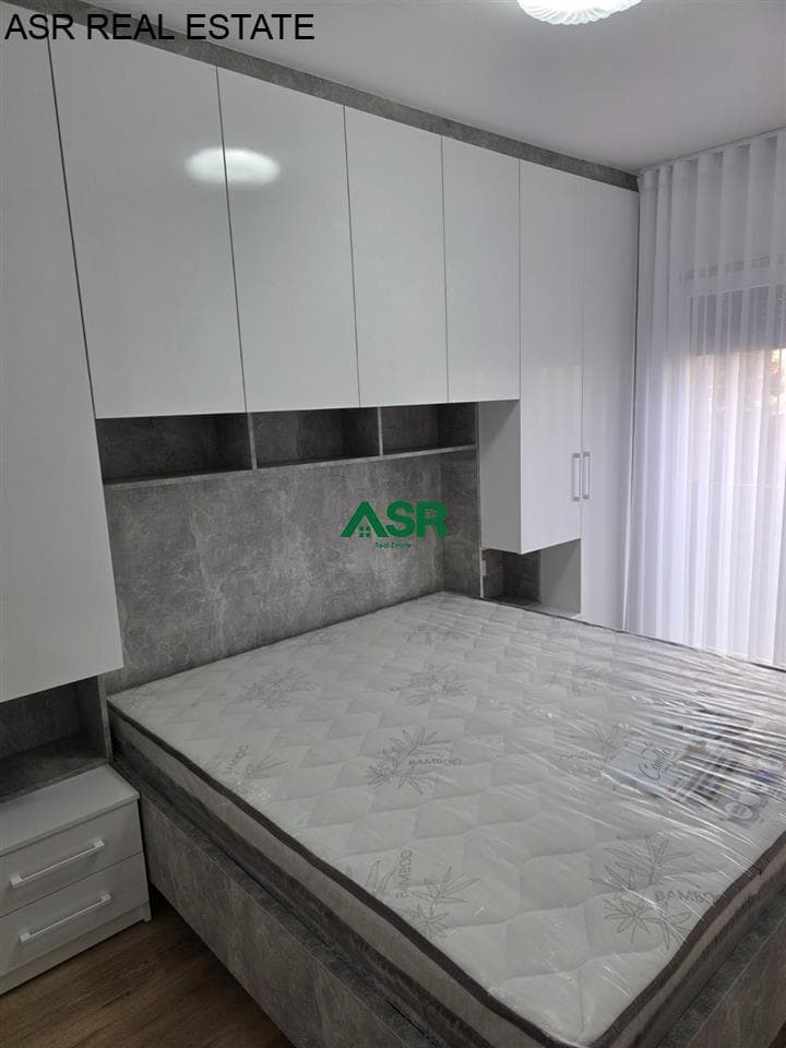 Banesë 85m2 me qira në Aktash 4