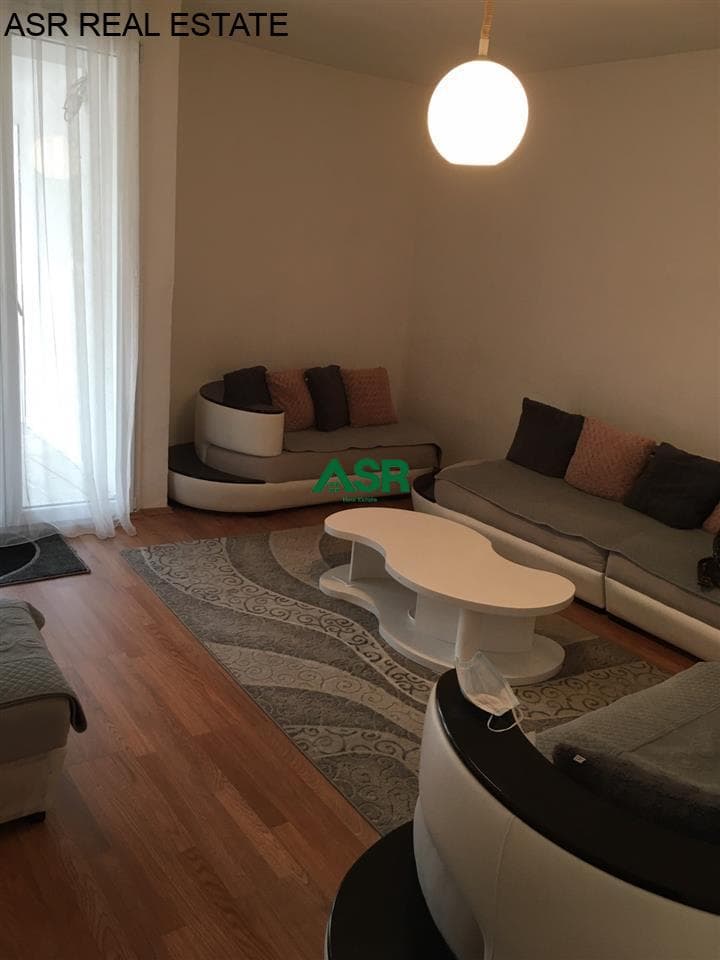 Lëshohet banesa me qera në lagjën Dardania 4
