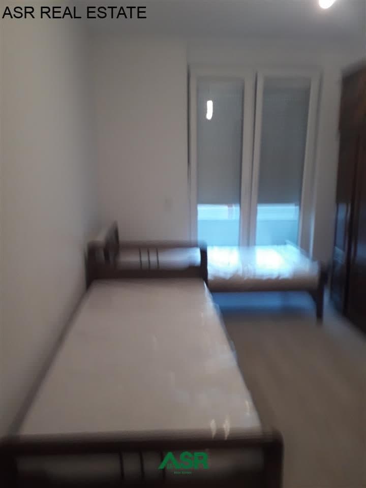 Lëshohet banesa me qera në lagjën Mati 1 2