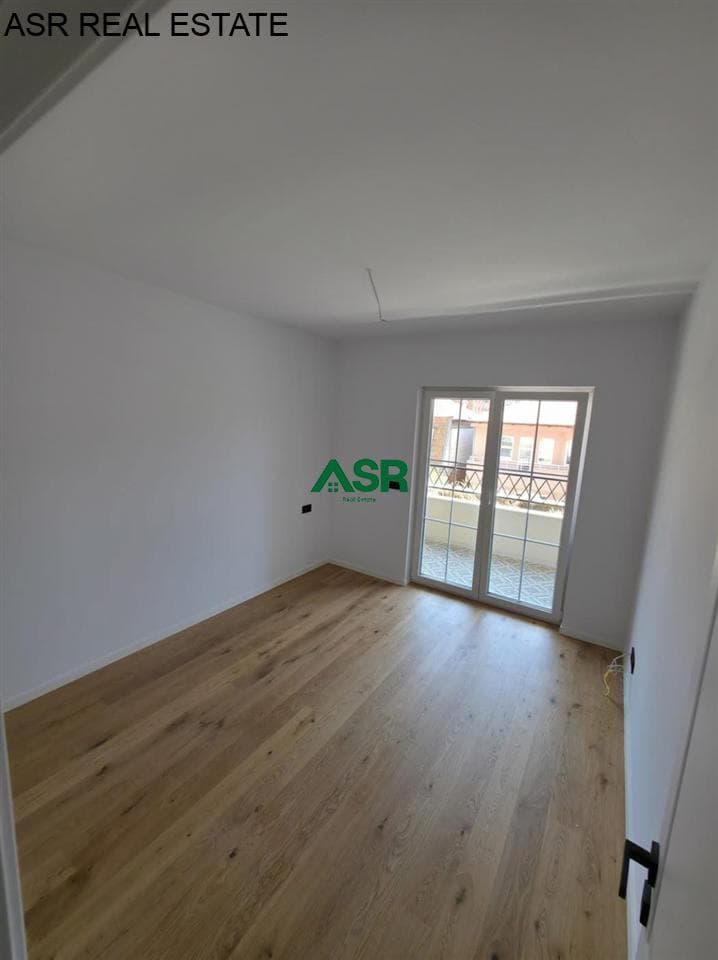 Banesë 53m2 me qira në Pika Prestige ne lagjen e muhaxhereve 4