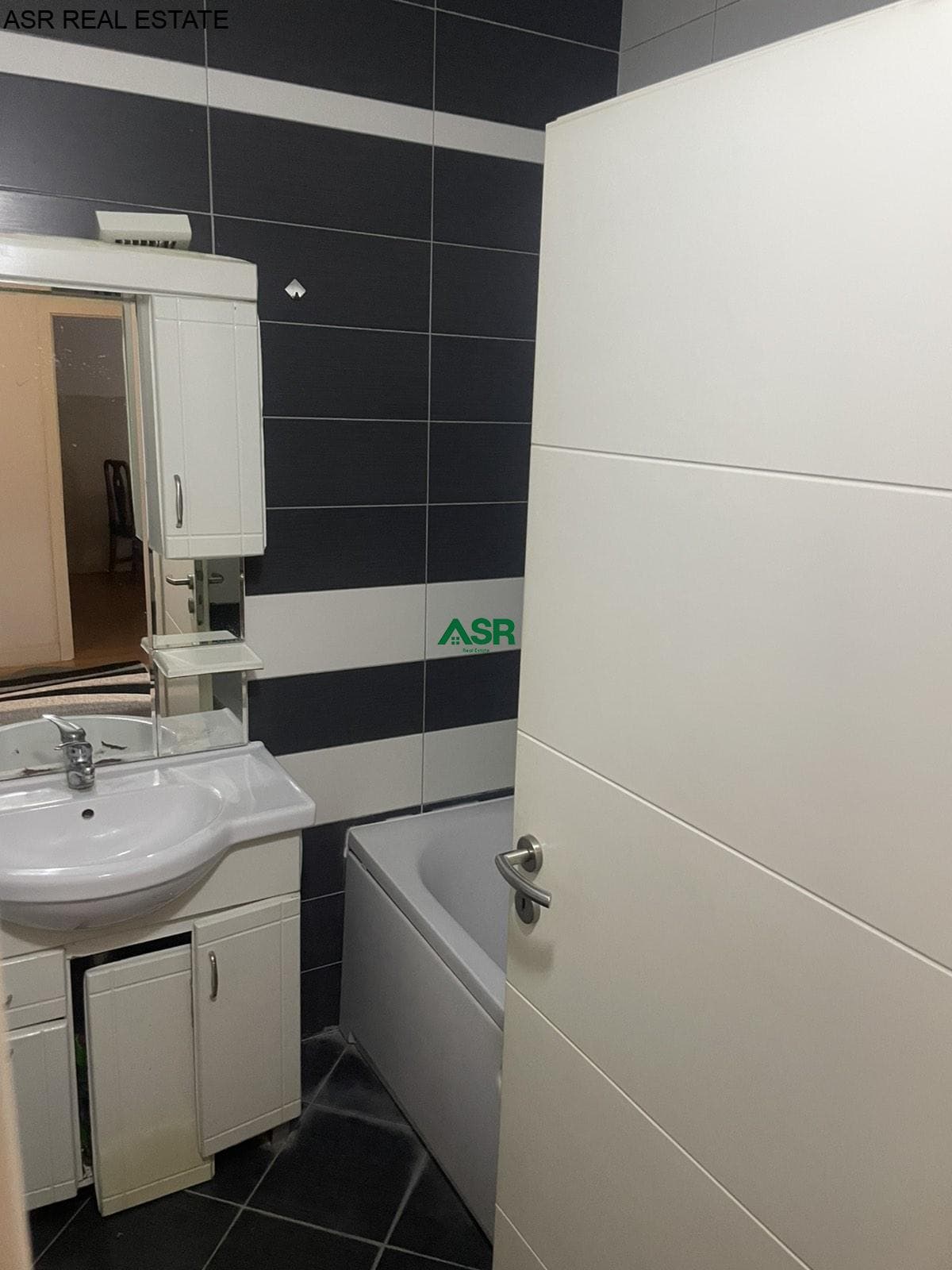 Banesë 68m2 me qira në lagjen e spitalit, Prishtine 4