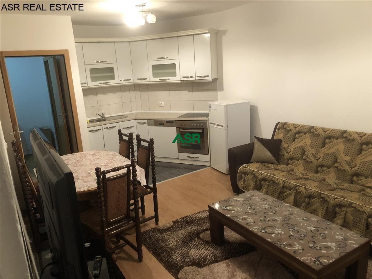 Banesë 60 m2 me qira në ne rrugen Muharrem Fejza