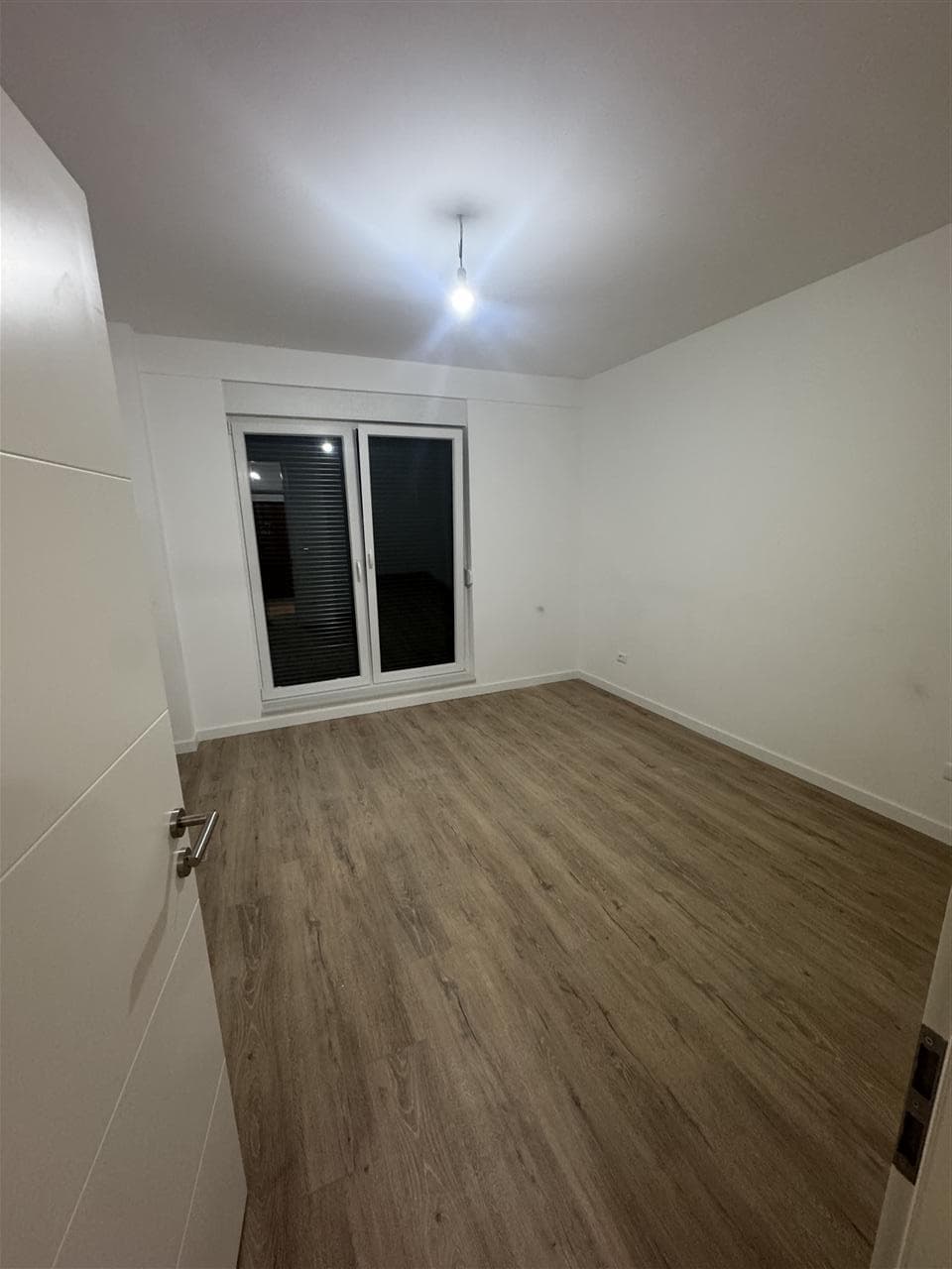 Banesë 60m2 me qira në lagjen Kodrina
