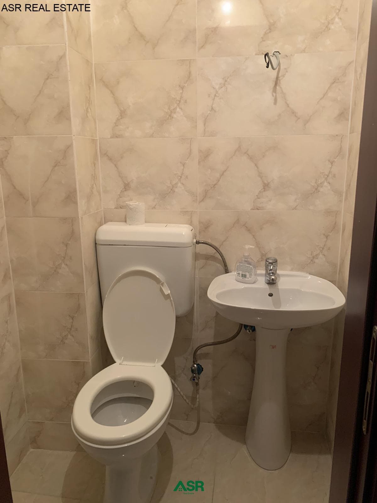 Shitet banesa në lagjën Emshir (Kalabri)