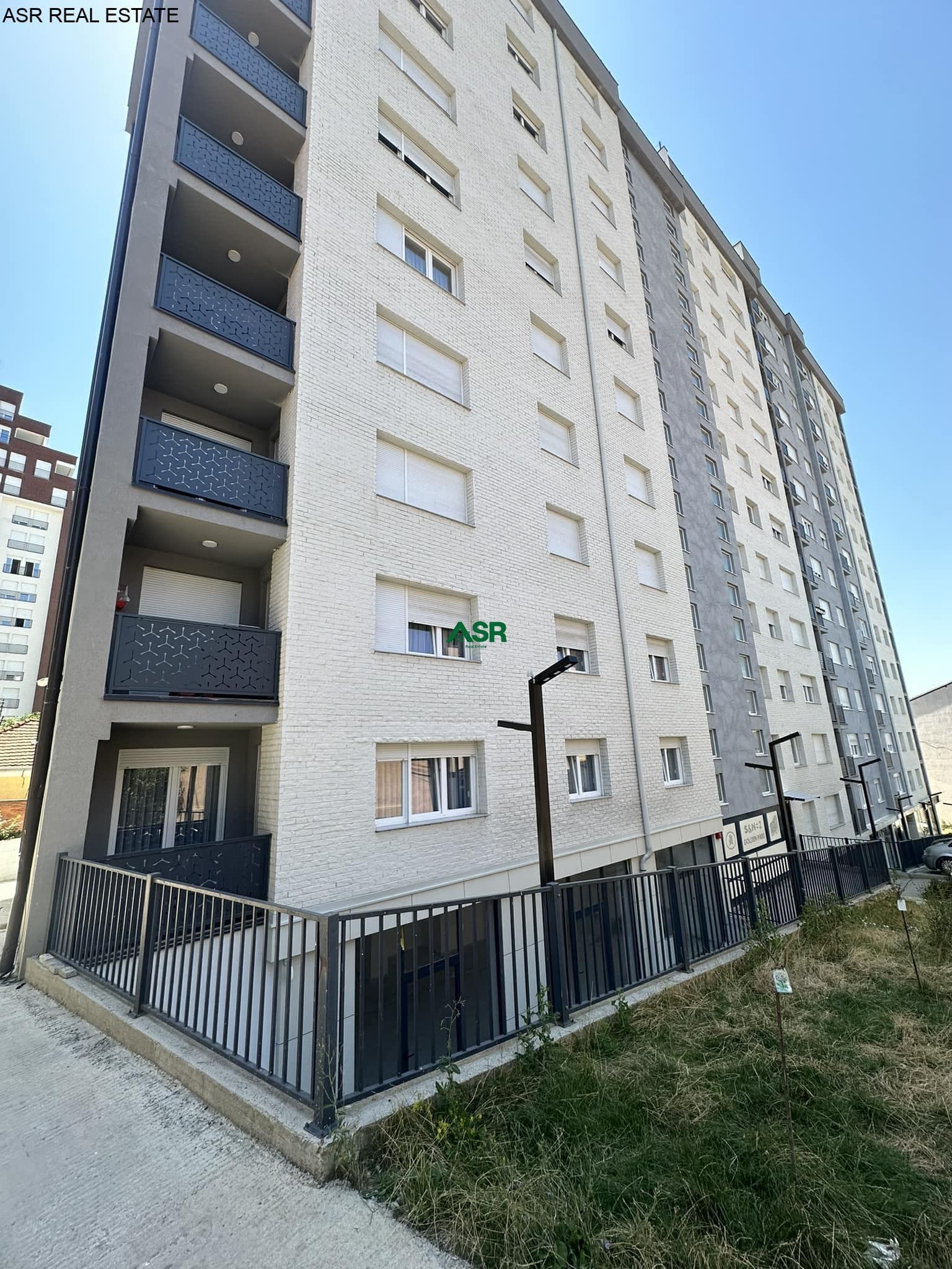 Ofrohet banesa me qira në lagjen e muhaxhereve, 4