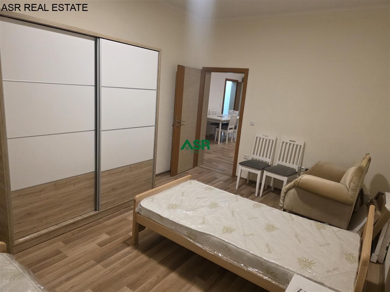 Banesë 101m2 me qira në Velani 2