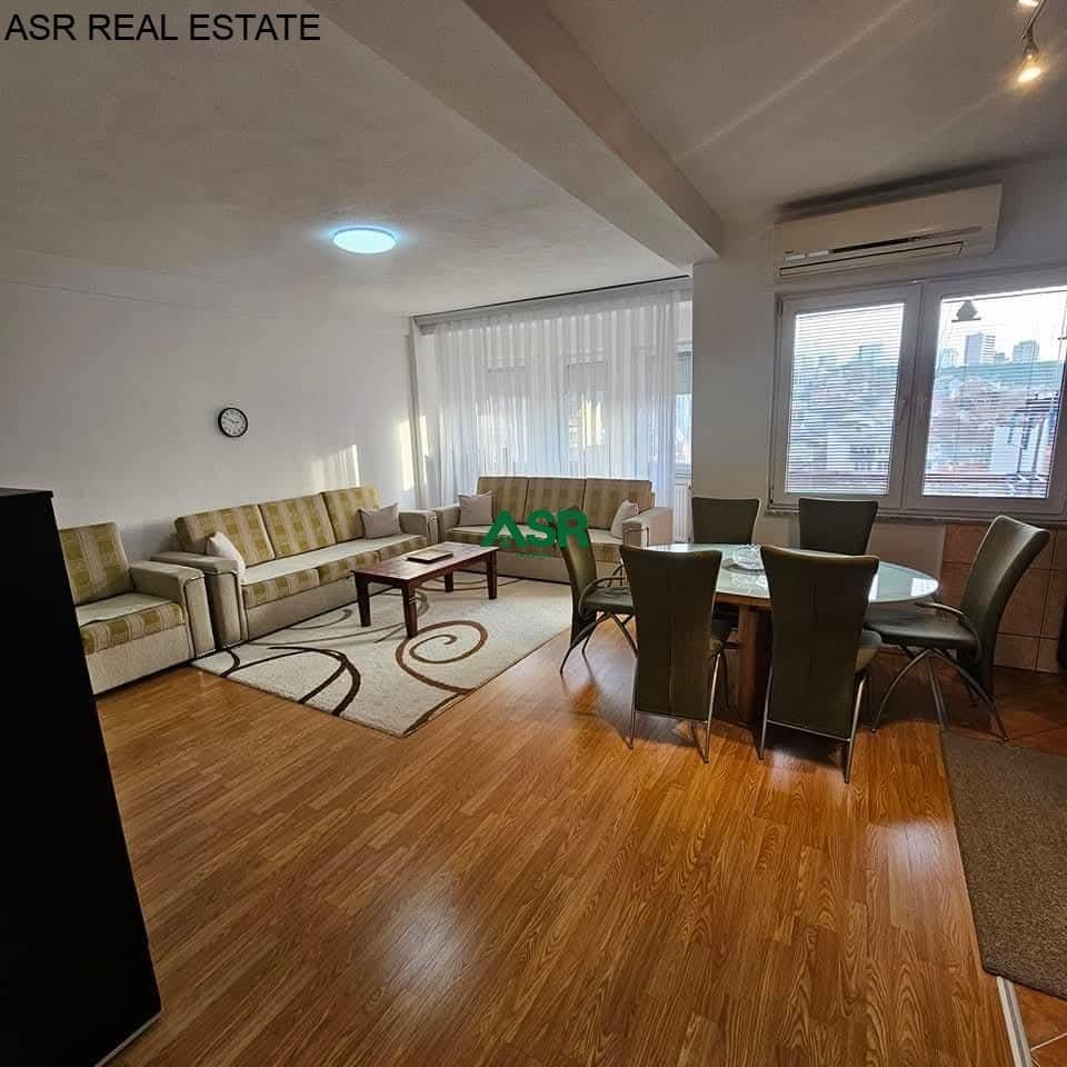 Banesë 86m2 me qira në lagjen e Vellusha afër ish Domit të Pleqëve në Prishtinë.
