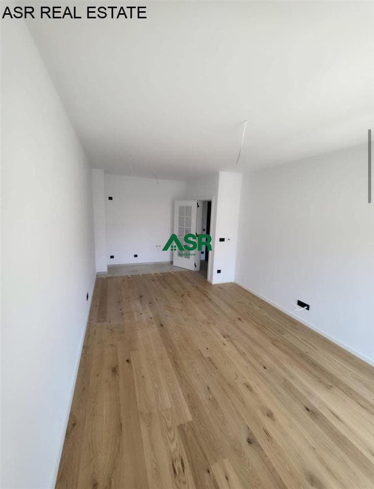 Banesë 53m2 me qira në Pika Prestige ne lagjen e muhaxhereve