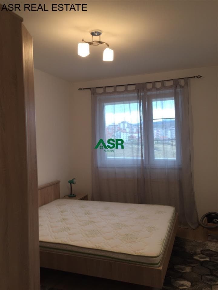 Lëshohet banesa me qira në lagjën Mati 1 3