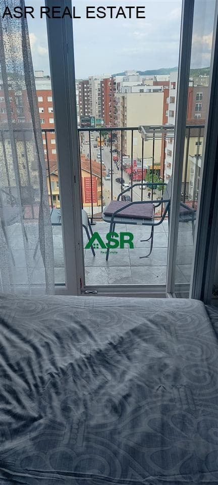 Banesë 55m2 me qira në lagjen e spitalit