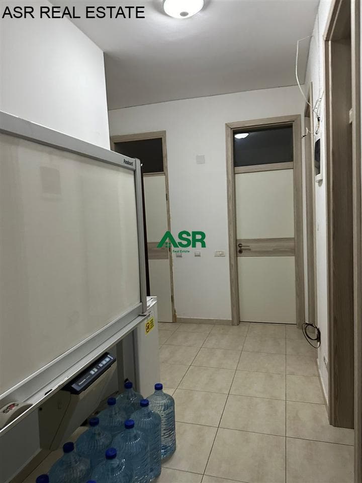 Zyre me qira në lagjen Tophane 2