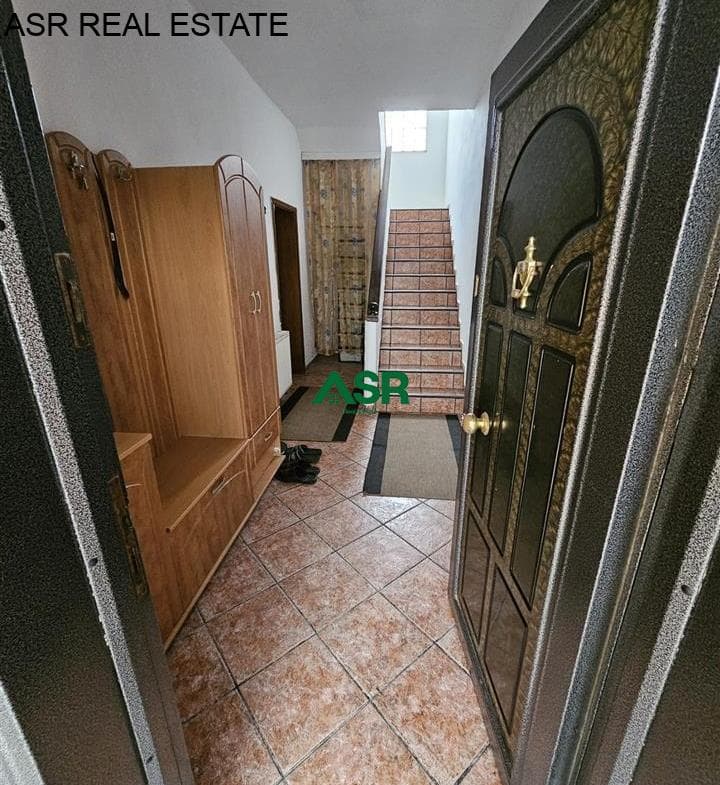 Shitet shtepia në lagjen Taukbashqe 3