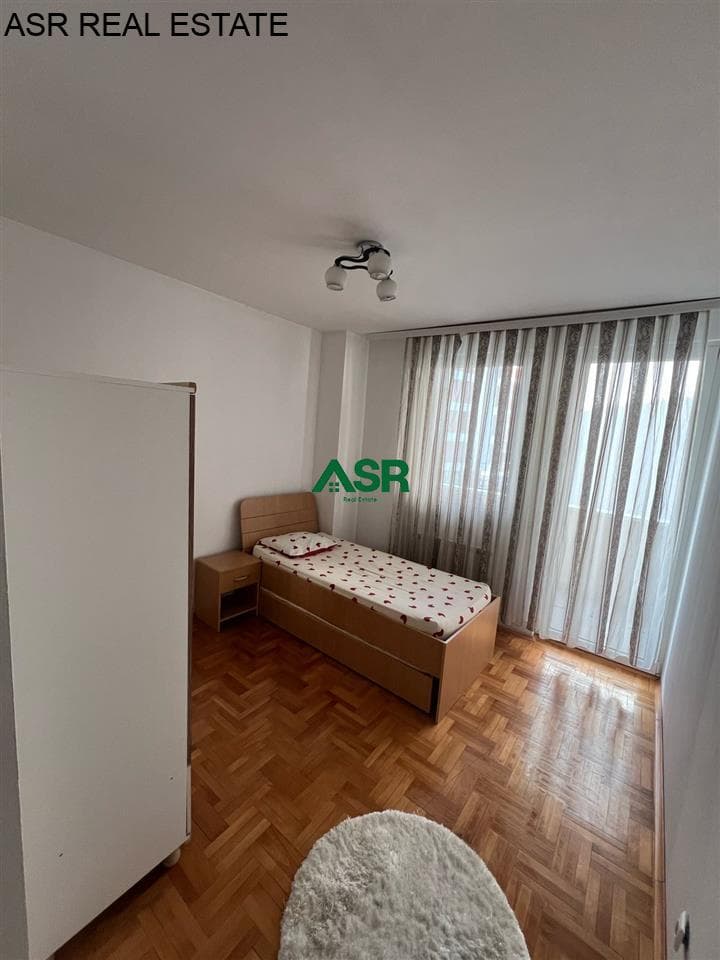 Banesë 89m2 me qira në rr.Muharrem Fejza 3