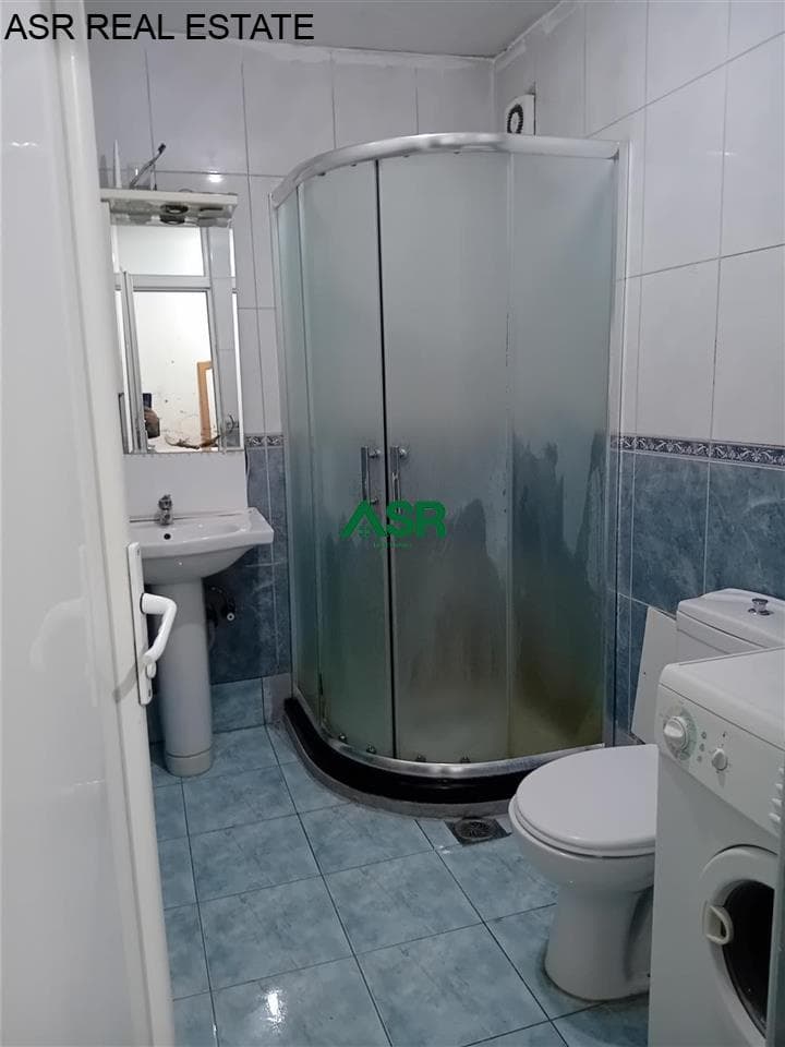 Ofrohet banesa me qira në lagjen bregu i diellit, 3