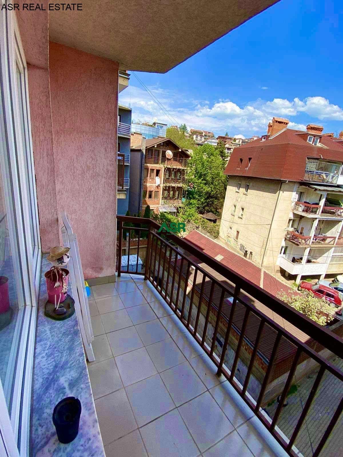 Lëshohet banesa me qera në lagjën Qender