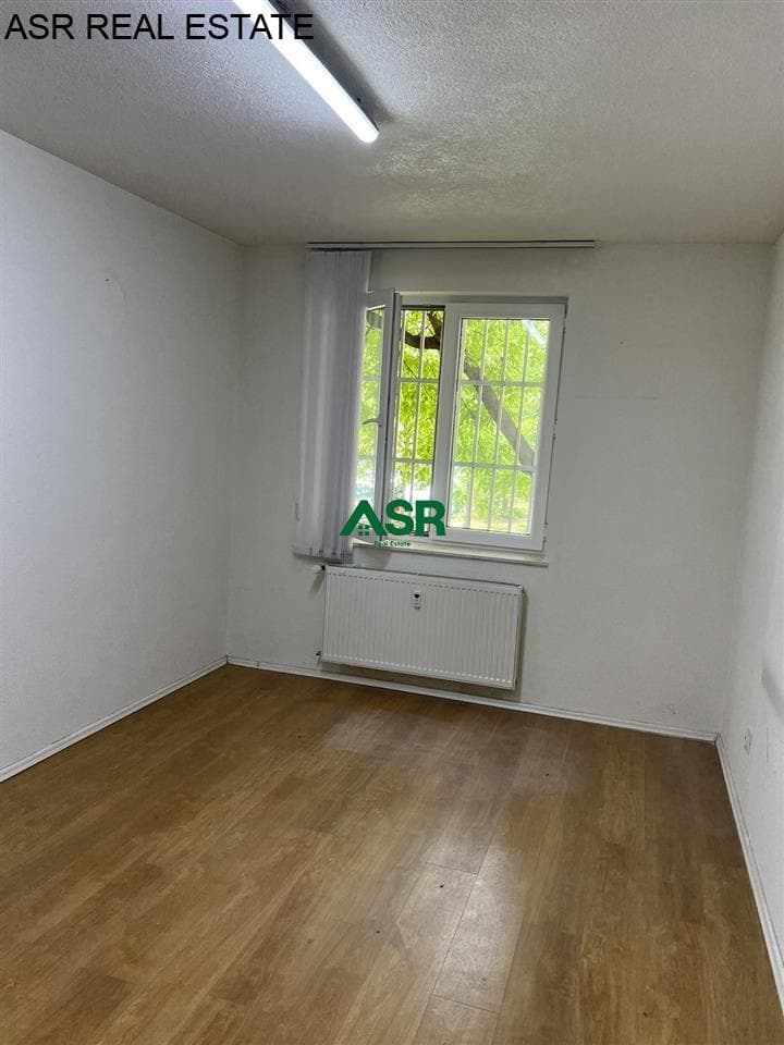 lokal me qira në Rr.Agim Ramadani 2