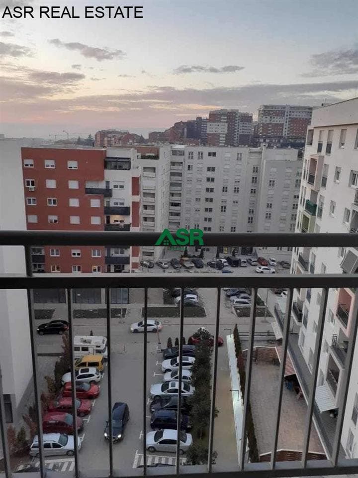 Lëshohet banesa me qira në lagjen Rruga B 2