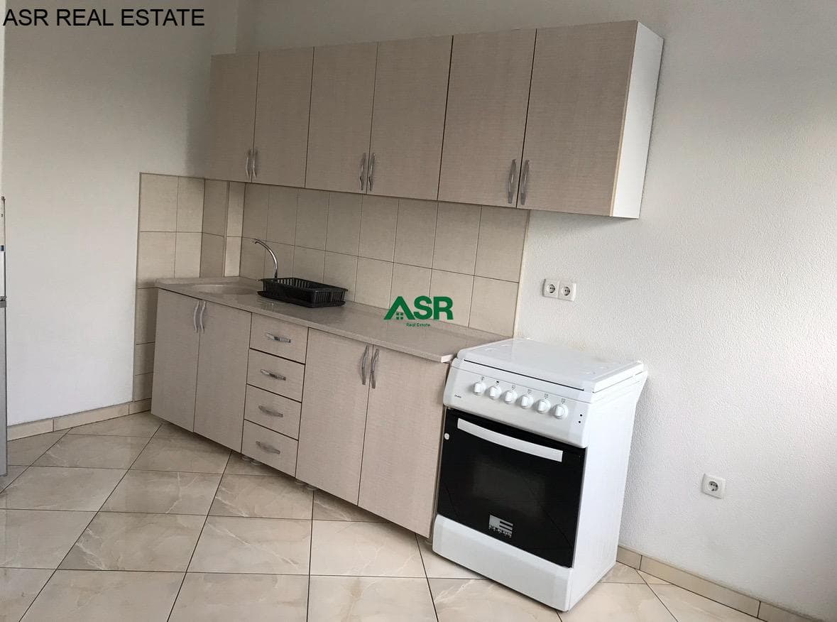Banesë/Zyre 80m2 me qira në Ulpiane 4