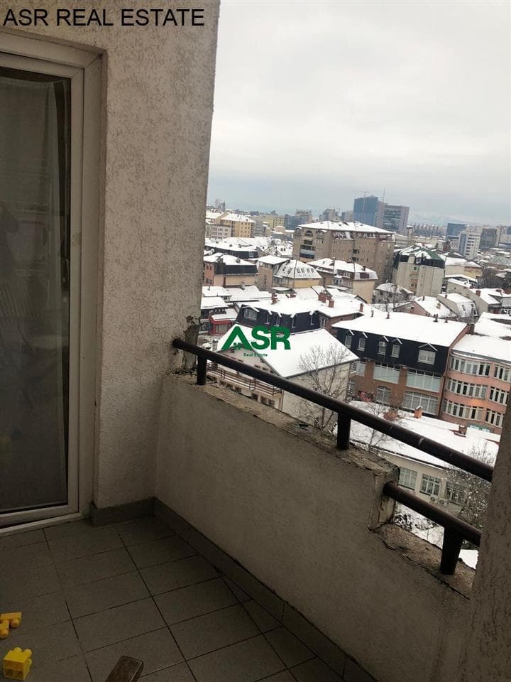 Banesë 67m2 ne shitje në lagjen Taslixhe 4