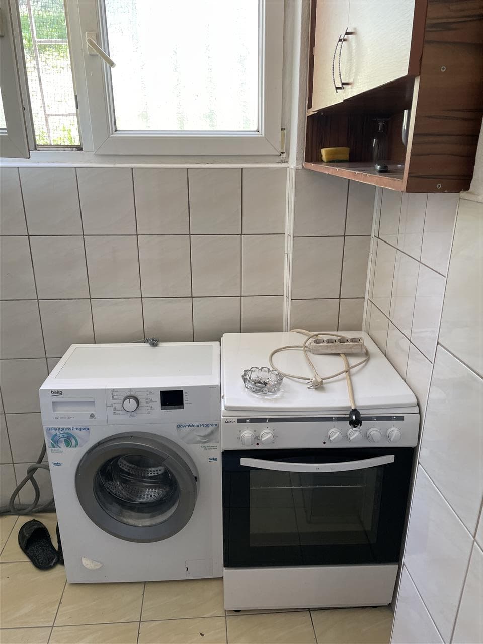 Lëshohet banesa me qira në lagjën Ulpiana ne Prishtine 4