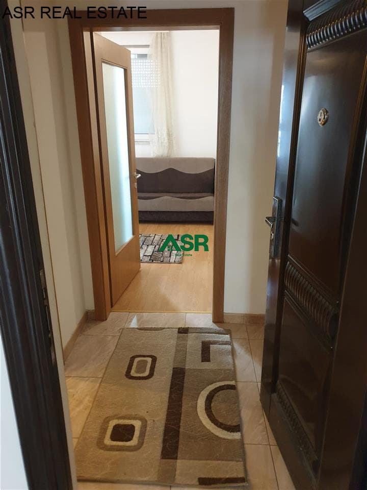 Lëshohet banesa me qera në Fushe Kosove 3