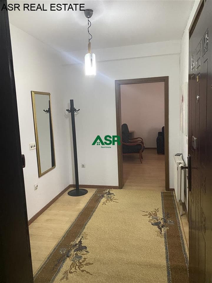 Banesë me qira në Tophane 4