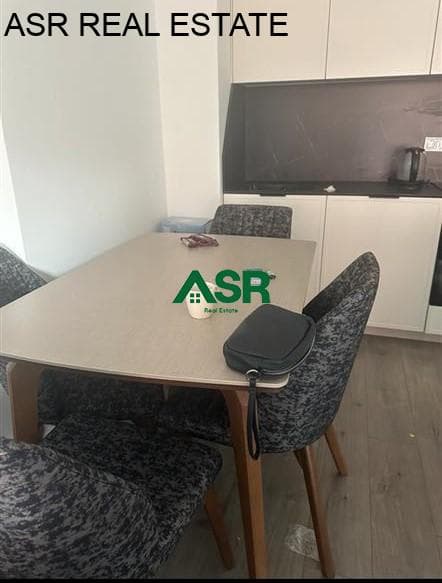 Banesë 66m2 me qira tek rrethi ku ndahet rruga Muharrem Fejza me rr. B. 4