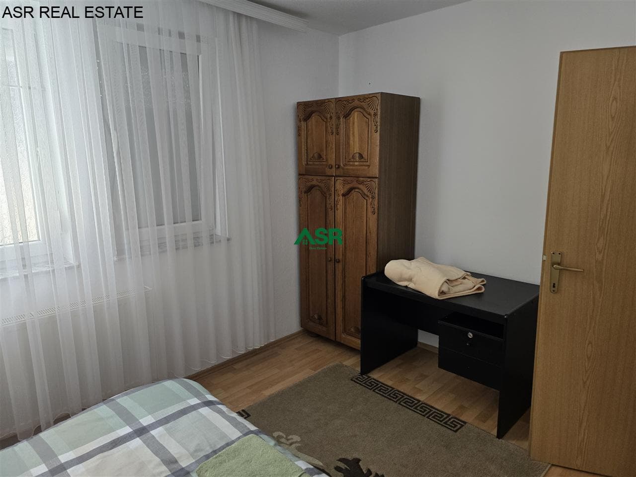 Banesë 100 m2 me qira në lagjen bregu i diellit 3