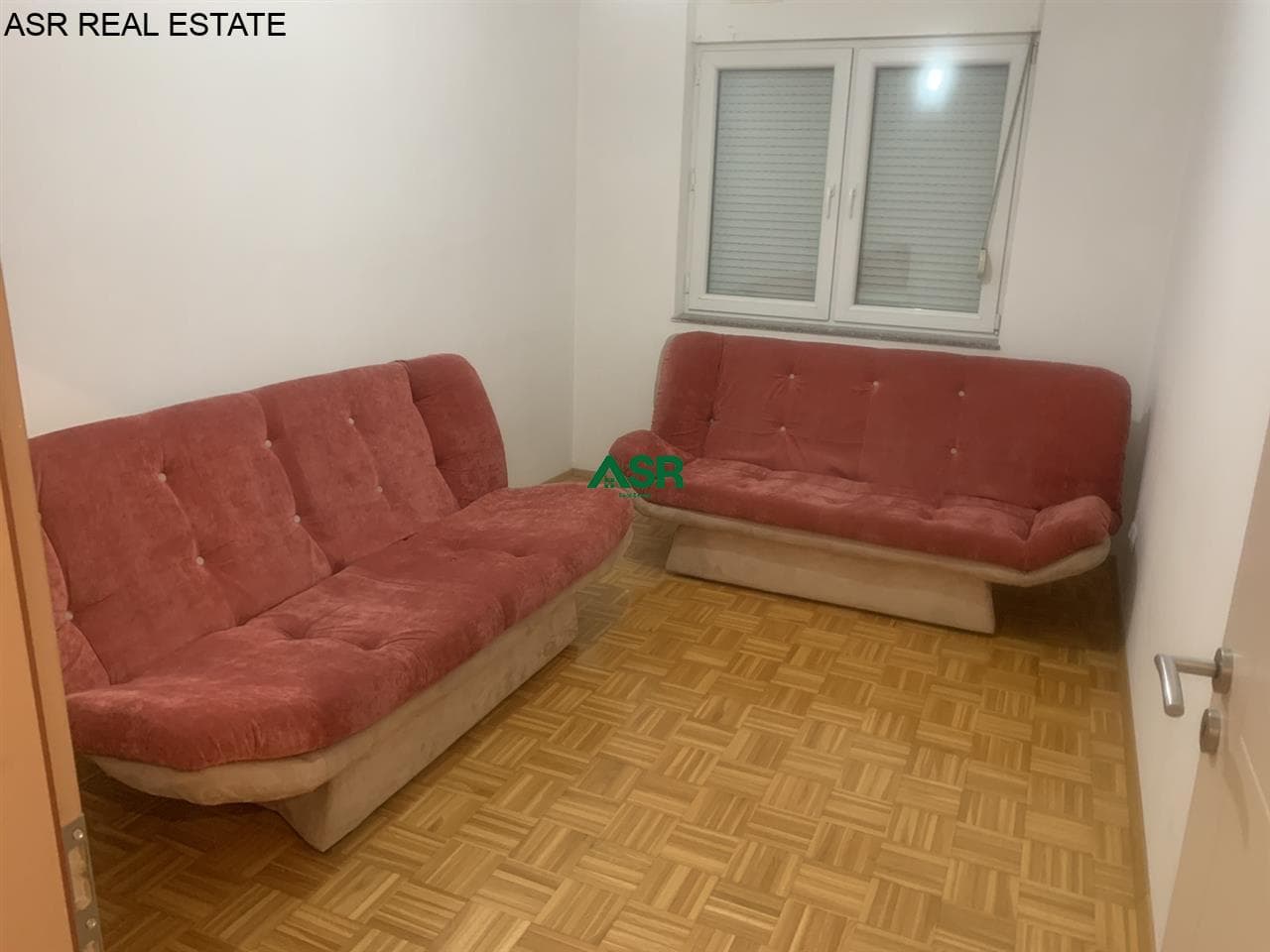 Lëshohet banesa me qera në lagjën e spitalit 2