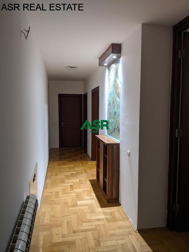 Lëshohet banesa me qira në lagjen Arberia 4