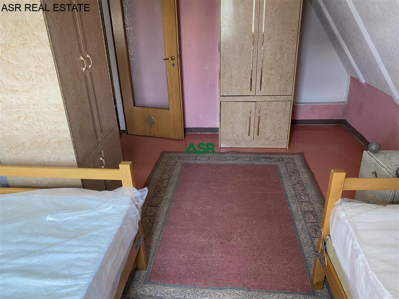 Lëshohet banesa me qira në lagjën Pejton 2