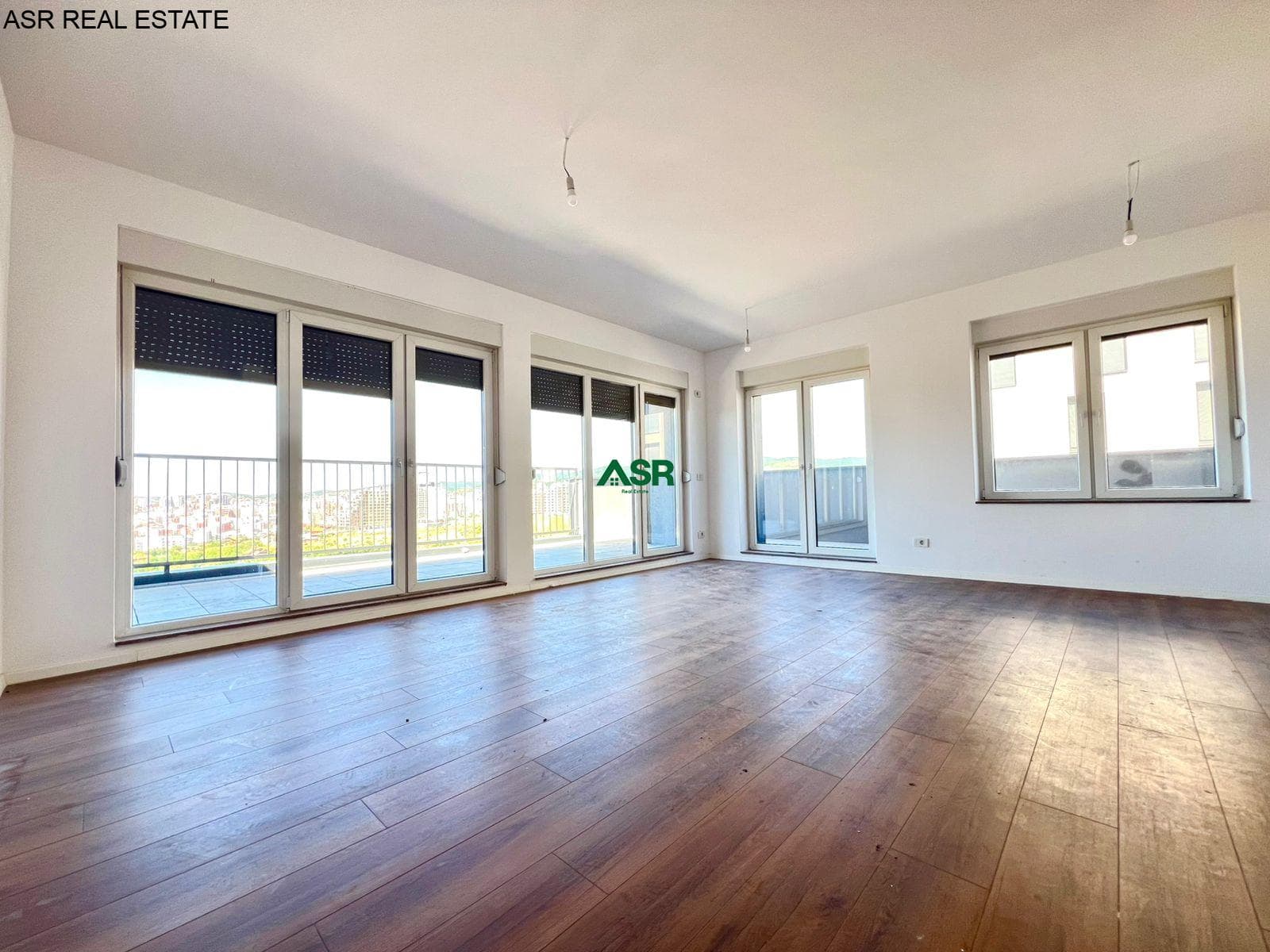 Ofrohet BANESA (Pent’house) per SHITJE në lagjen Prishtina e re 3