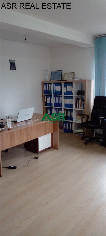 Lëshohet banesa per zyre me qera në lagjën Dardania 4
