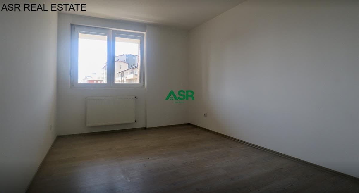 Banesë/ Zyre 130m2 me qira në lagjën Arbëria