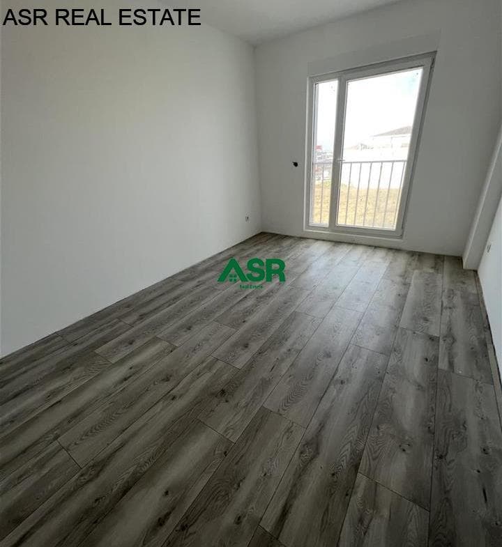 Ofrohet banesa me qira në lagjen Arberia tek Butrinti 3