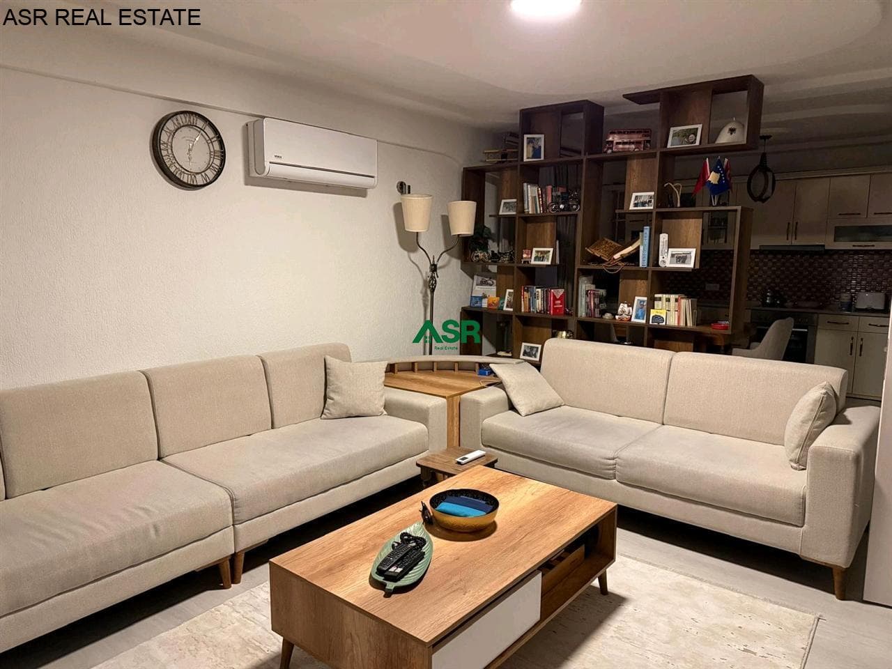 Shtepi 200m2 me qira në lagjen Emshir 4