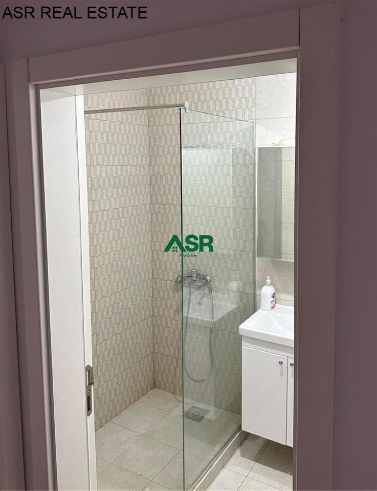 Banesë 80m2 m2 ne shitje në rr.C 3
