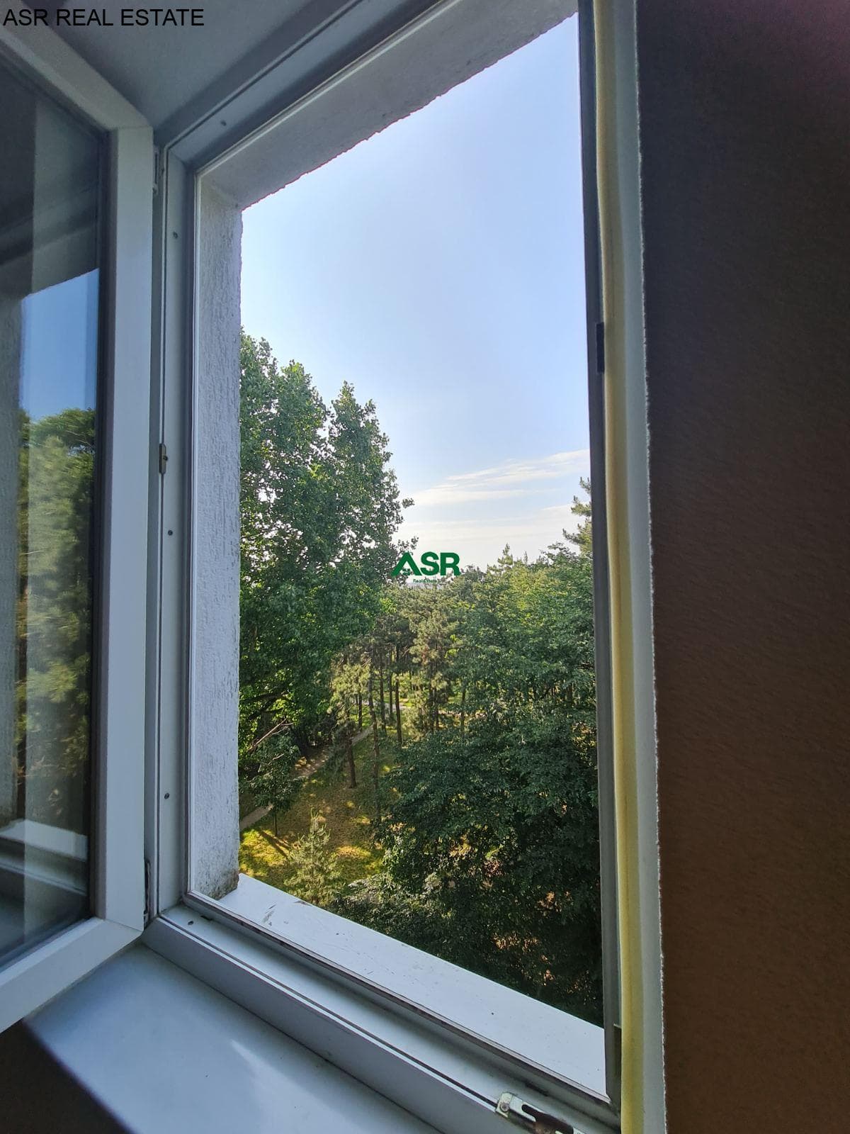 Banesë 65m2 me qira në lagjen Qender