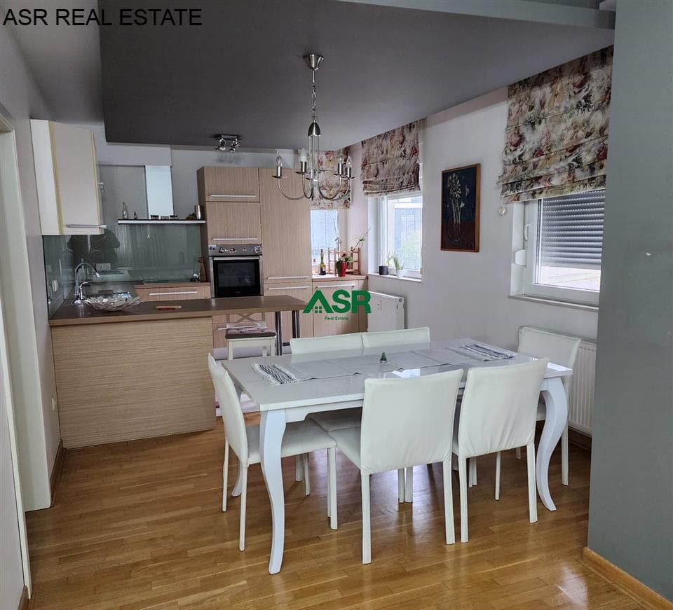 Banesë 178m2 me qira në rr.B 3