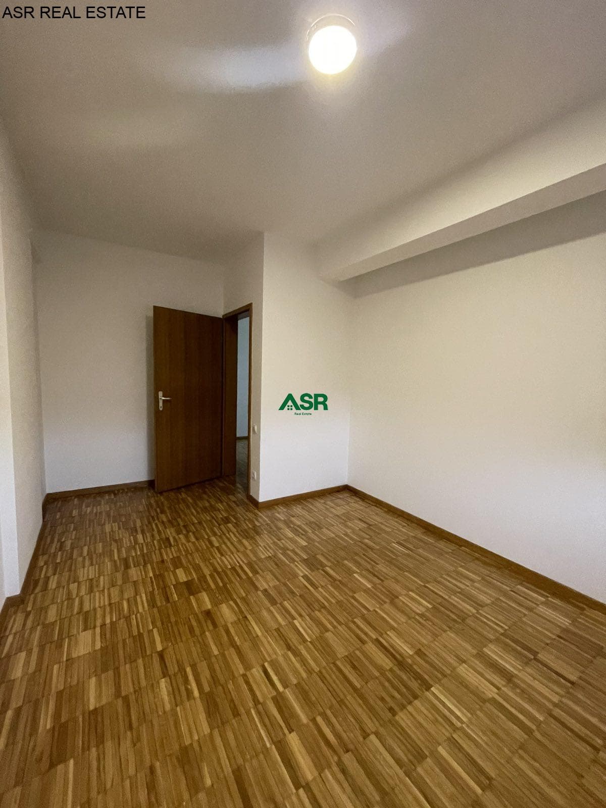 Banesë 75m2 me qira në Emshir 3