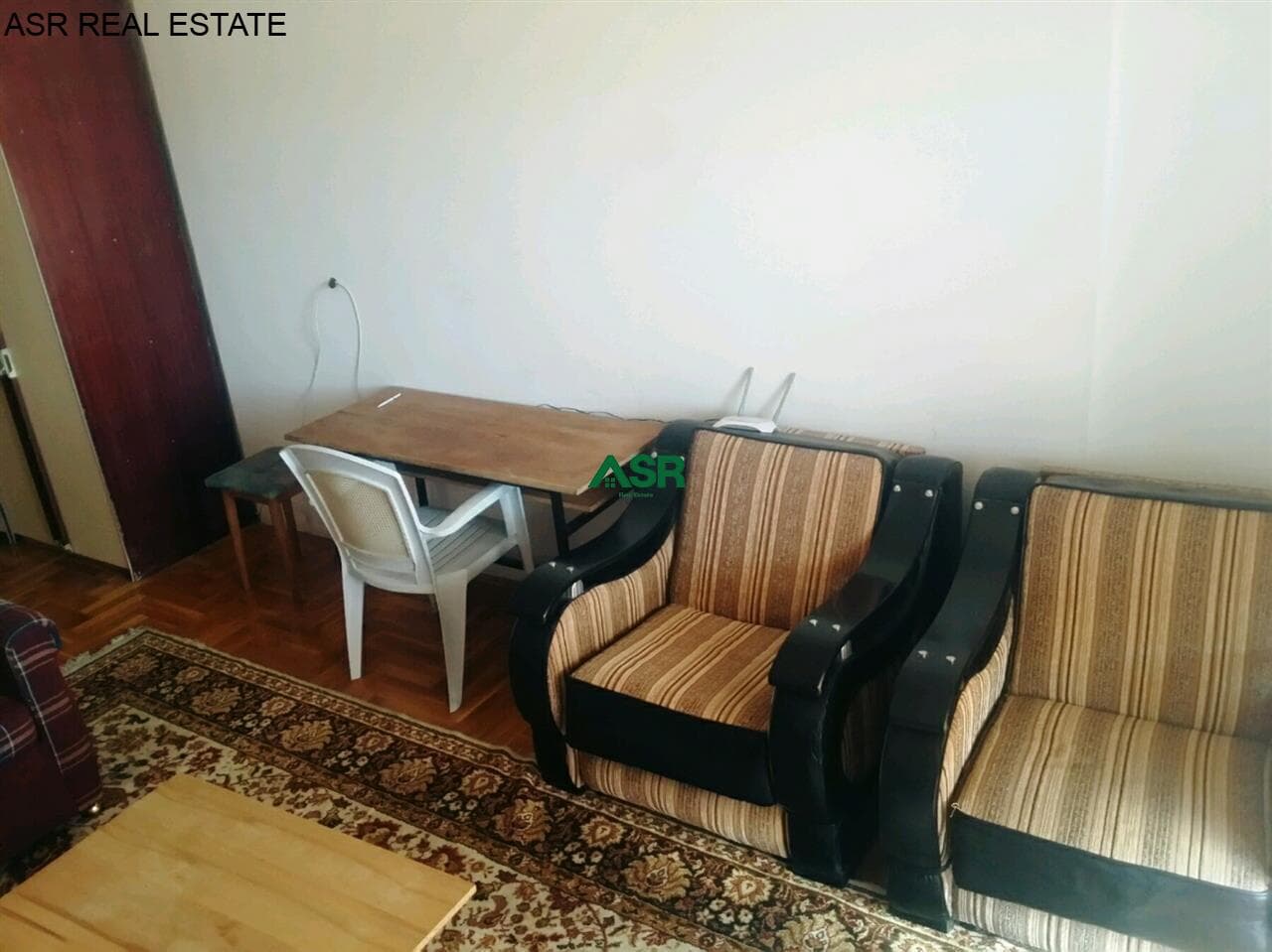 Lëshohet banesa me qera në lagjën Emshir 2