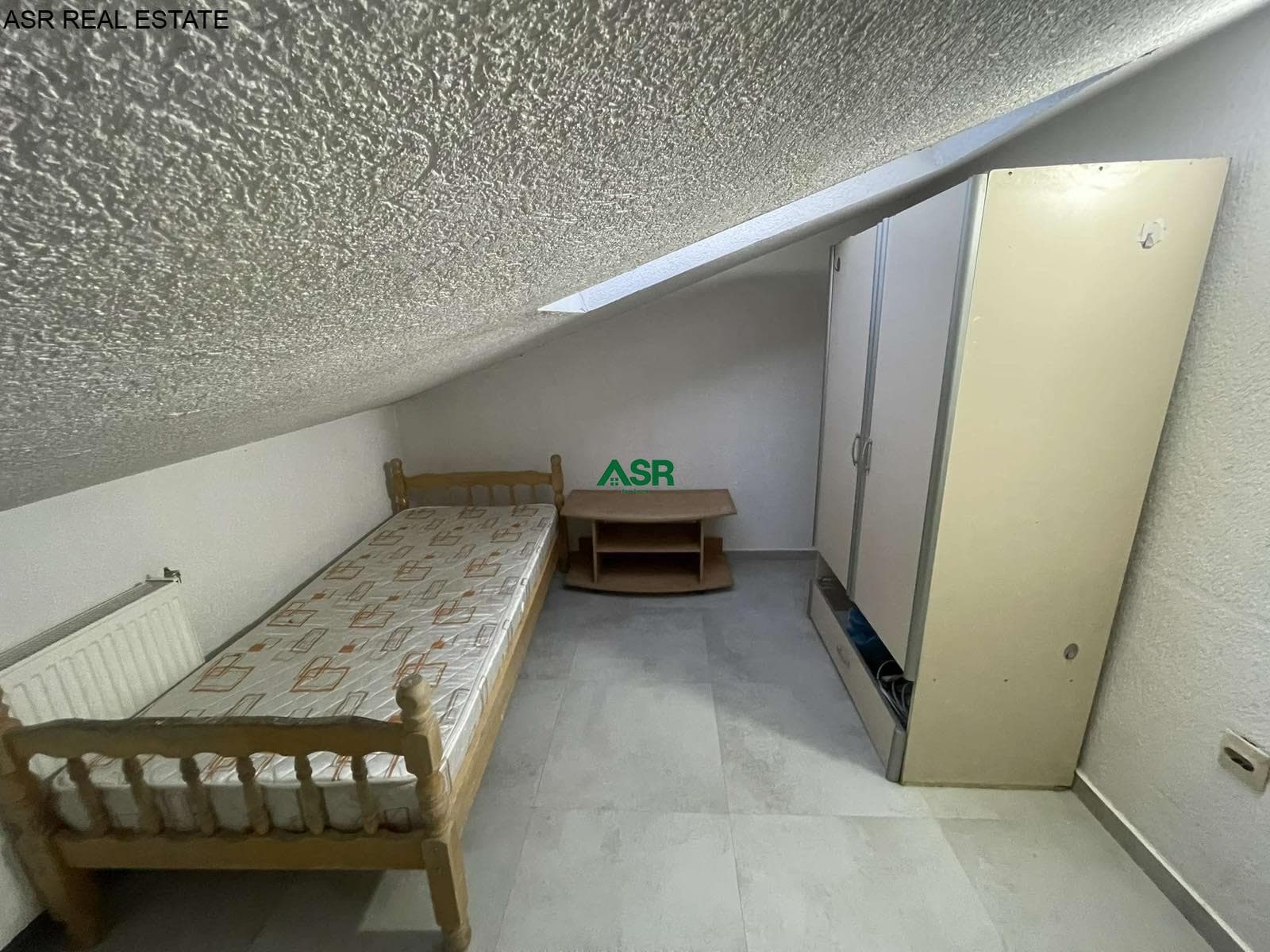 Banesë 80m2 me qira në lagjen sllovenia sportit 2
